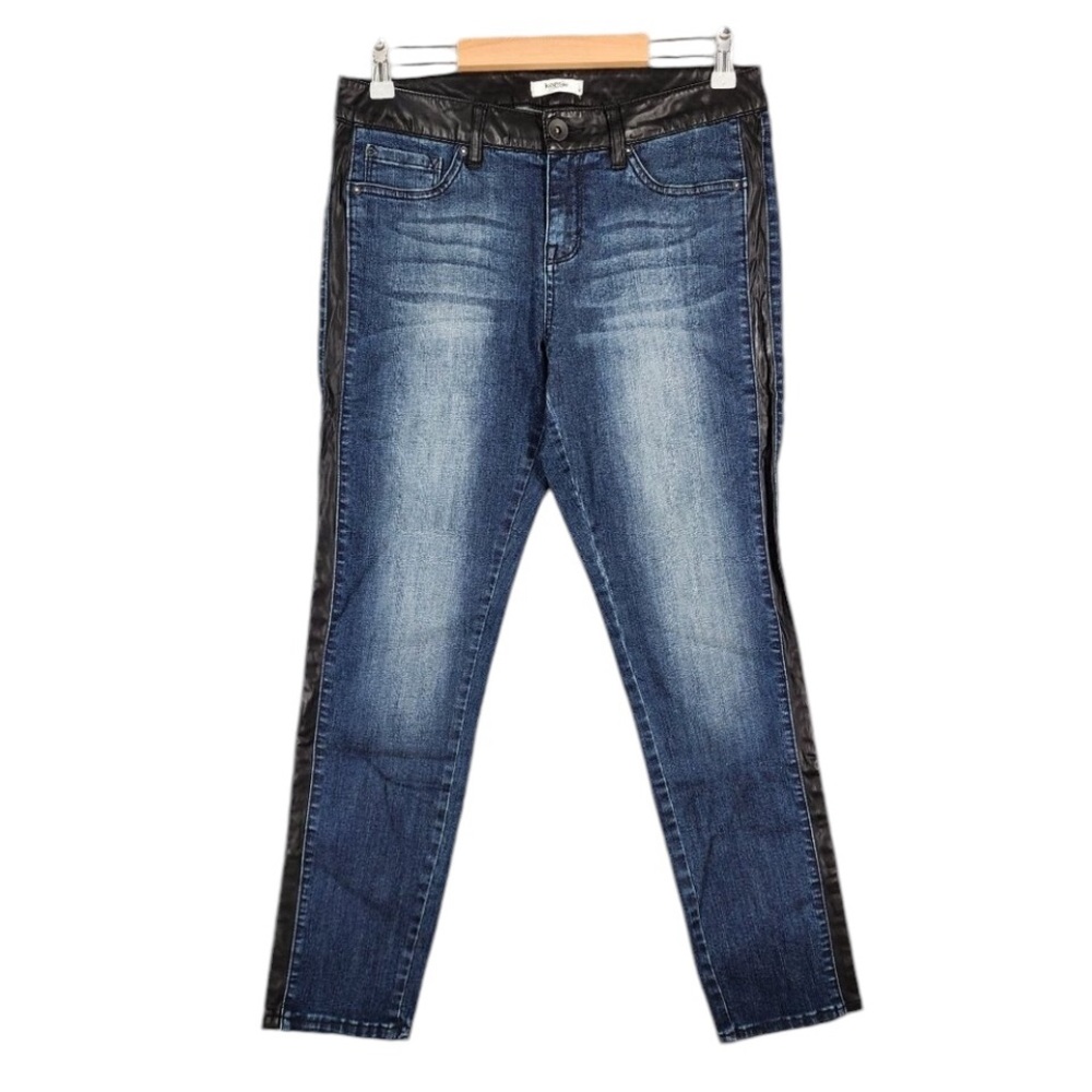 Kensie size 30 blue jeans faux leather tuxedo stripe & waistband detail